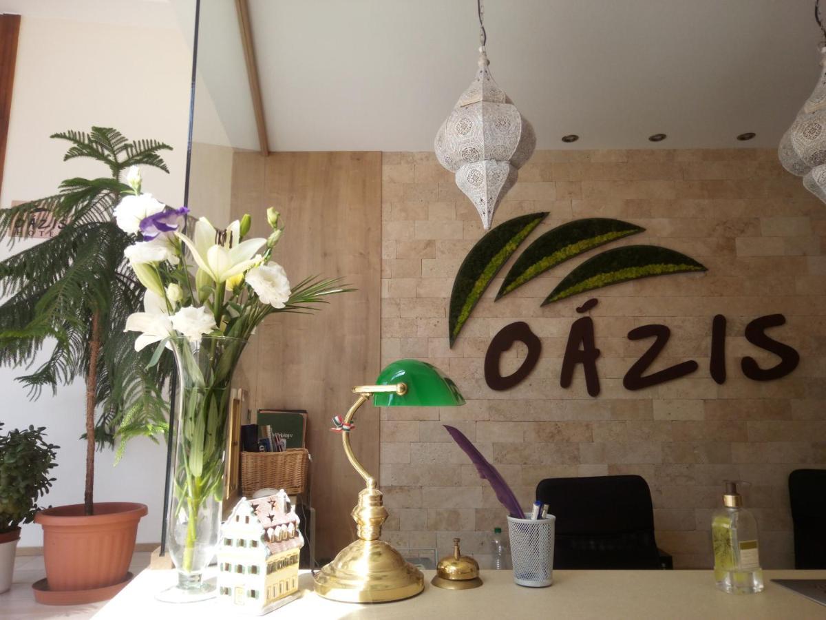 Oazis Hotel*** Nagykanizsa Exteriör bild
